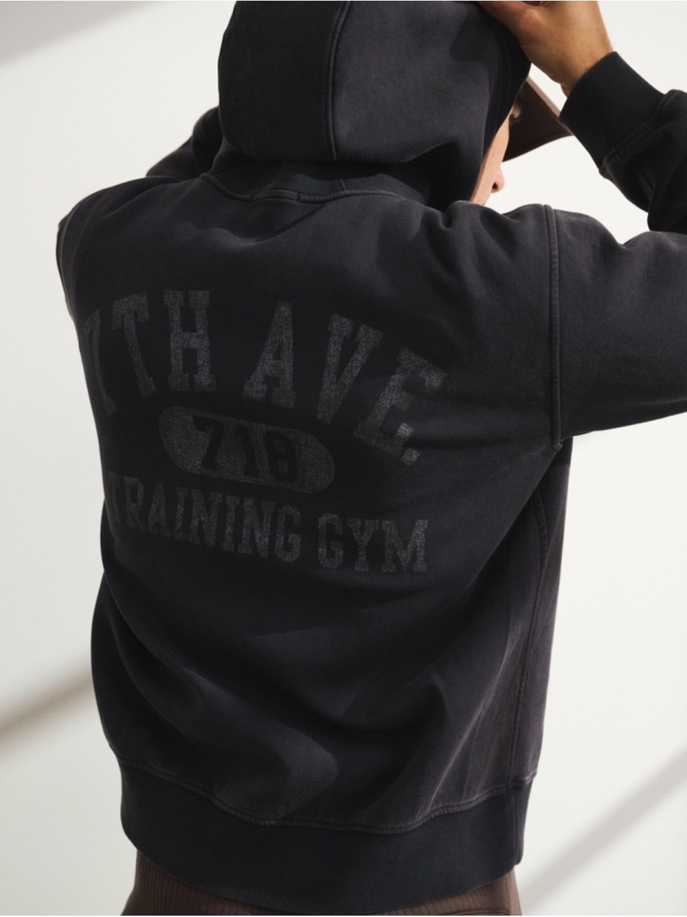 Abercrombie & Fitch YPB neoKnit max popover